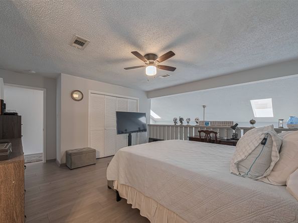 13798 Hollowgreen Drive 305, Houston TX 77082