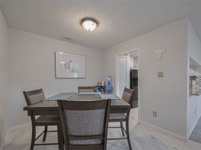 13798 Hollowgreen Drive 305, Houston TX 77082