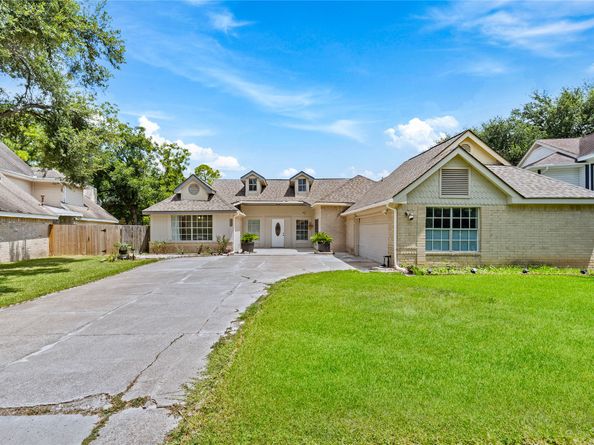 6331 Modesto Drive, Houston TX 77083