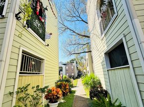 6602 Harbor Town Drive 505, Houston TX 77036