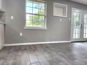 5914 Newquay Street, Houston TX 77085