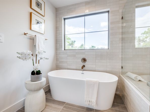 7512 SHADYVILLA Lane, Houston TX 77055