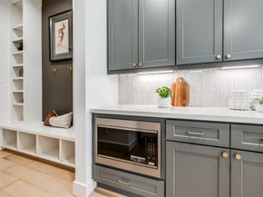 7512 SHADYVILLA Lane, Houston TX 77055