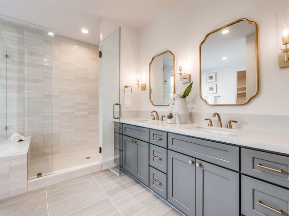 7512 SHADYVILLA Lane, Houston TX 77055