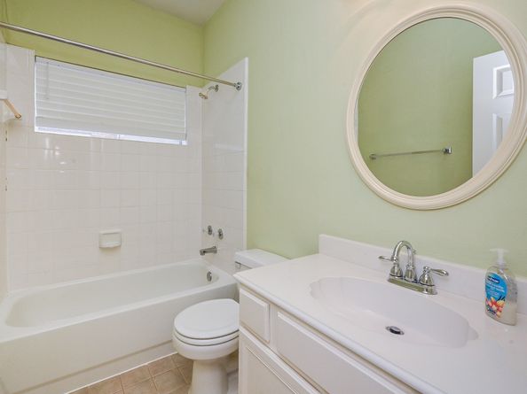 4606 Topaz Trail Drive, Sugar Land TX 77479