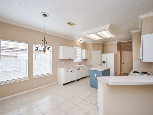 4606 Topaz Trail Drive, Sugar Land TX 77479