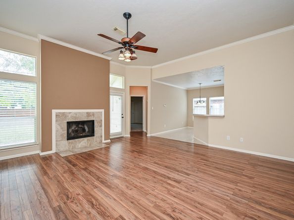 4606 Topaz Trail Drive, Sugar Land TX 77479