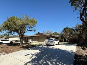 5535 Cedarburg Drive, Houston TX 77048