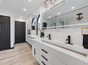 5515 Davids Bend Drive, Sugar Land TX 77479