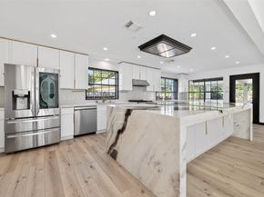 5515 Davids Bend Drive, Sugar Land TX 77479