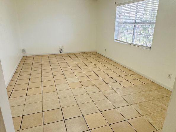 8842 Barton Street, Houston TX 77075