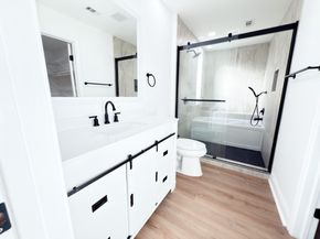 3819 Bear Creek Meadows Lane, Houston TX 77043