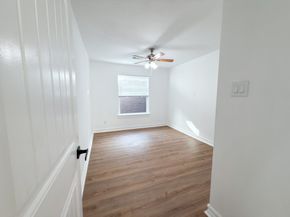 3819 Bear Creek Meadows Lane, Houston TX 77043