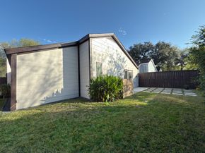 3819 Bear Creek Meadows Lane, Houston TX 77043
