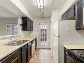 14600 Fonmeadow Drive 702, Houston TX 77035