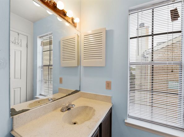 14600 Fonmeadow Drive 702, Houston TX 77035