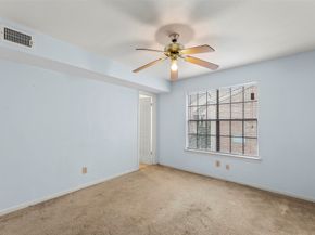 14600 Fonmeadow Drive 702, Houston TX 77035