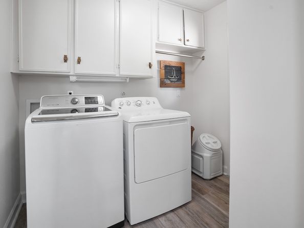 1006 Castle Hill Trail, Houston TX 77339