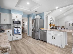 1006 Castle Hill Trail, Houston TX 77339