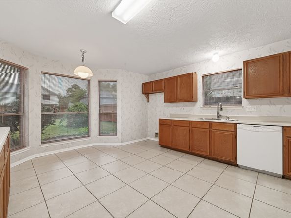 8914 Mattison Drive, Houston TX 77088