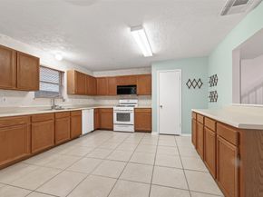 8914 Mattison Drive, Houston TX 77088