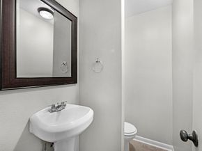 2647 Marilee Ln, Houston TX 77057