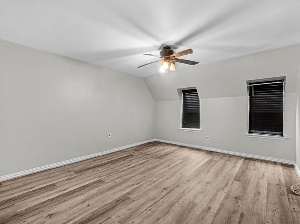 2647 Marilee Ln, Houston TX 77057