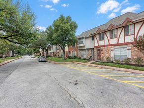 11002 Hammerly Boulevard 104, Houston TX 77043