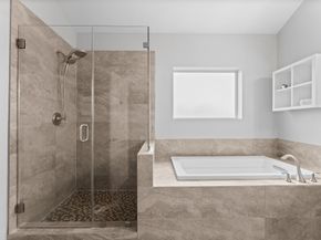 5739 Petty Street, Houston TX 77007