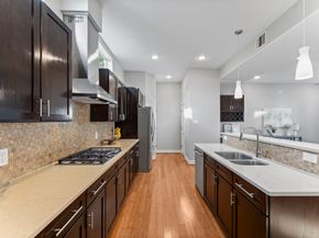 5739 Petty Street, Houston TX 77007