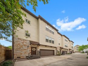 5739 Petty Street, Houston TX 77007