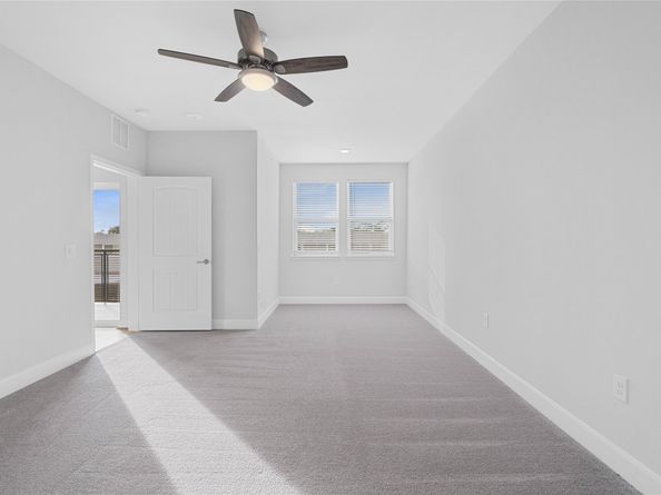 6804 Westview Drive 3205, Houston TX 77055