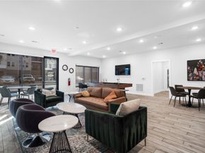 6804 Westview Drive 3205, Houston TX 77055