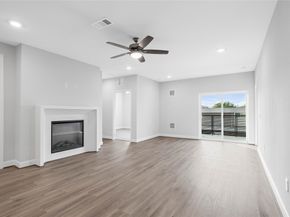 6804 Westview Drive 3205, Houston TX 77055