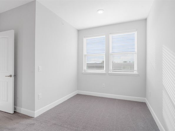 6804 Westview Drive 3205, Houston TX 77055