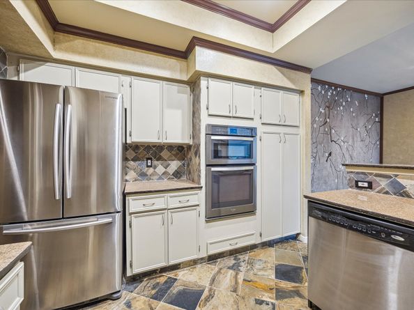 222 Litchfield Lane, Houston TX 77024