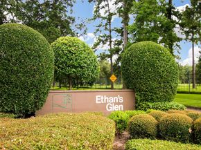 222 Litchfield Lane, Houston TX 77024