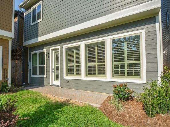 1110 Oakwood Pass, Houston TX 77043