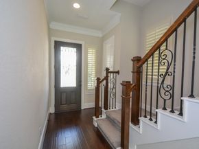 1110 Oakwood Pass, Houston TX 77043