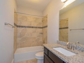 1110 Oakwood Pass, Houston TX 77043