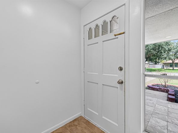 2403 Barrington Place Drive, Sugar Land TX 77478