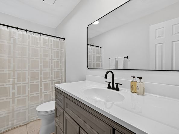 2403 Barrington Place Drive, Sugar Land TX 77478