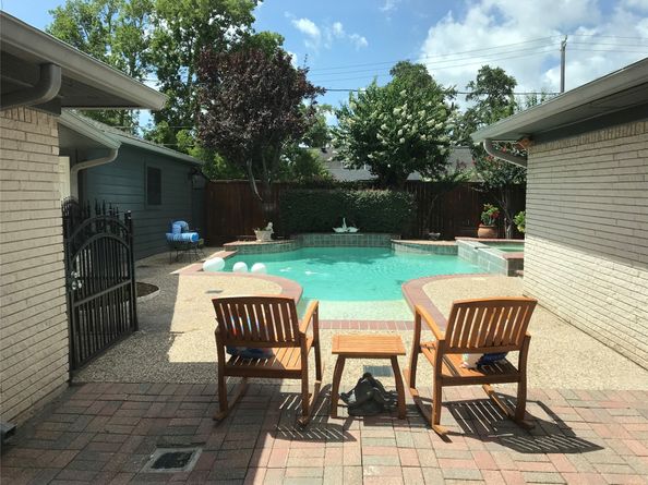 127 Parliament Drive, Houston TX 77034