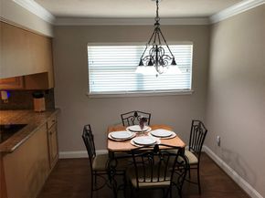 127 Parliament Drive, Houston TX 77034