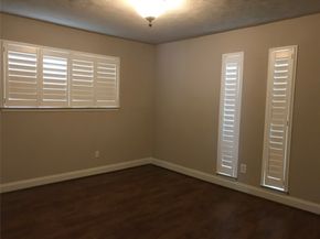 127 Parliament Drive, Houston TX 77034