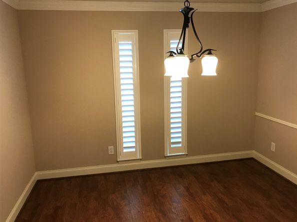 127 Parliament Drive, Houston TX 77034