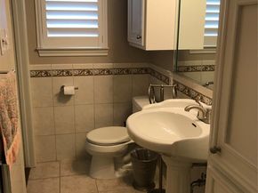 127 Parliament Drive, Houston TX 77034