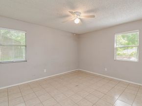 1404 N San Jacinto Street, Conroe TX 77301