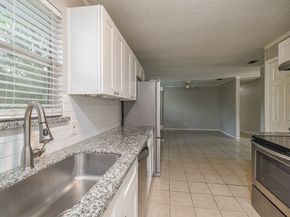 1404 N San Jacinto Street, Conroe TX 77301