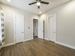 10914 Brookeshire Chase Lane, Houston TX 77043